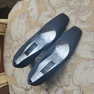 STUART WEITZMAN Women’s Black Fabric Pumps Square Toe Leather Soles